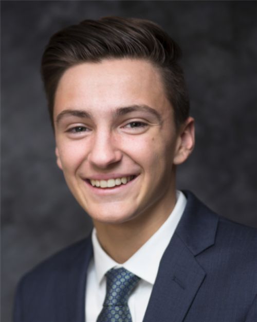 Headshot of Andrew Kearney.