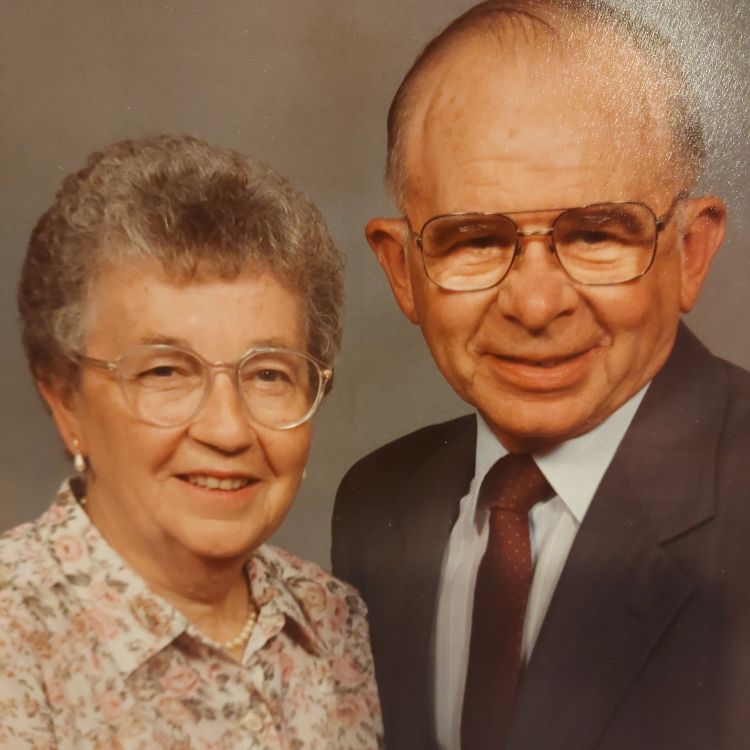 Joanna and Lee Schwenk.