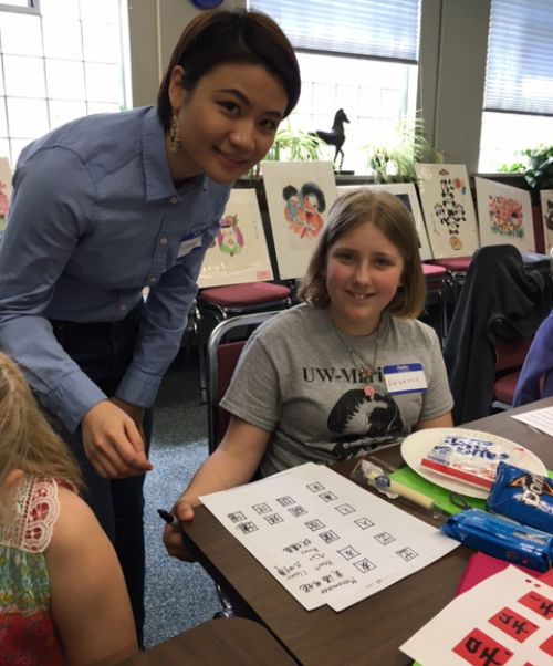 Menominee County 4-Hers working with students from Shandong Province. Photo: Julie Simmons.