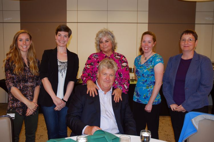 Humphrys Fellowship Recipients (left to right): Mary Ensch, April Athnos, Chelsea Weiskerger, Janice Albers. Not pictured : Eleanor Rapolee. Fellowship Sponsors (Center): Kirby Bradford and Jud Bradford.