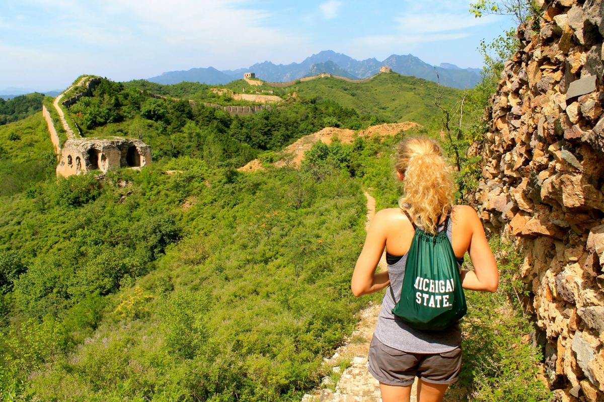 Anna at the Great Wall